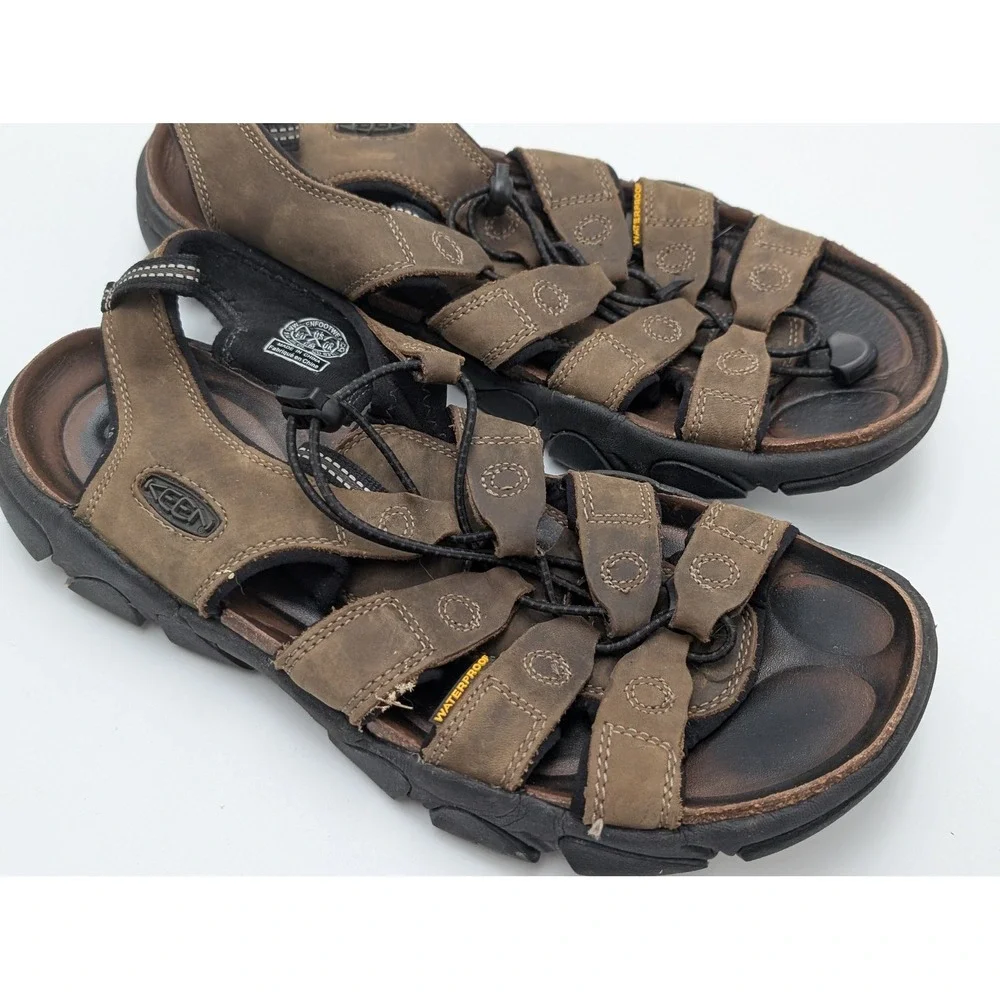 Keen Sandals Men 11 Brown Arroyo II Waterproof Leather Hiking Trail Sport Rugged